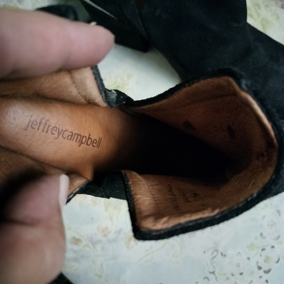 Jeffrey Campbell Cromwell Booties size 9 🔥 - Picture 5 of 6